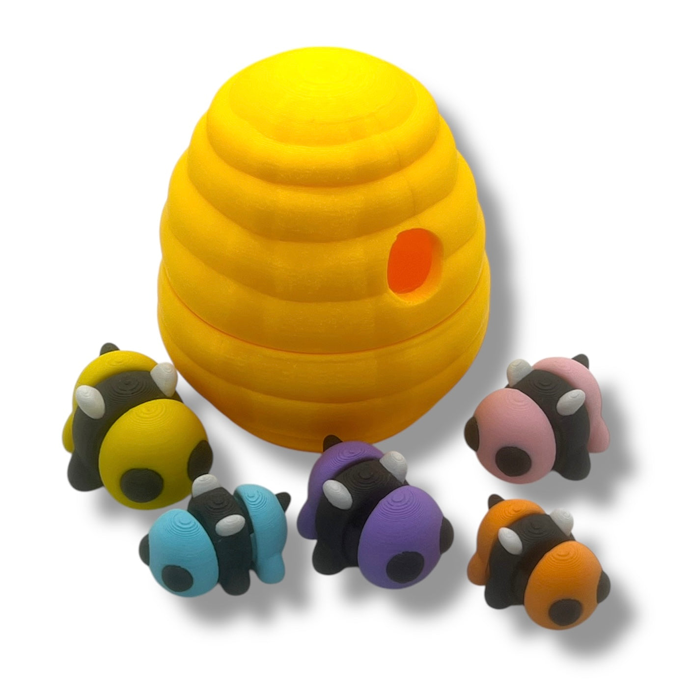 Buzzy Bee Hive with 5 Pack of Bee's -3d Printed Articulated Decor