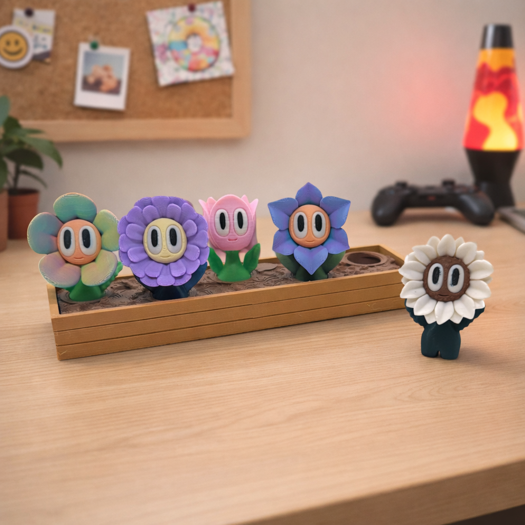 Blob Flowers – Cheeky Floral Figurines with Personality - Desk Decor