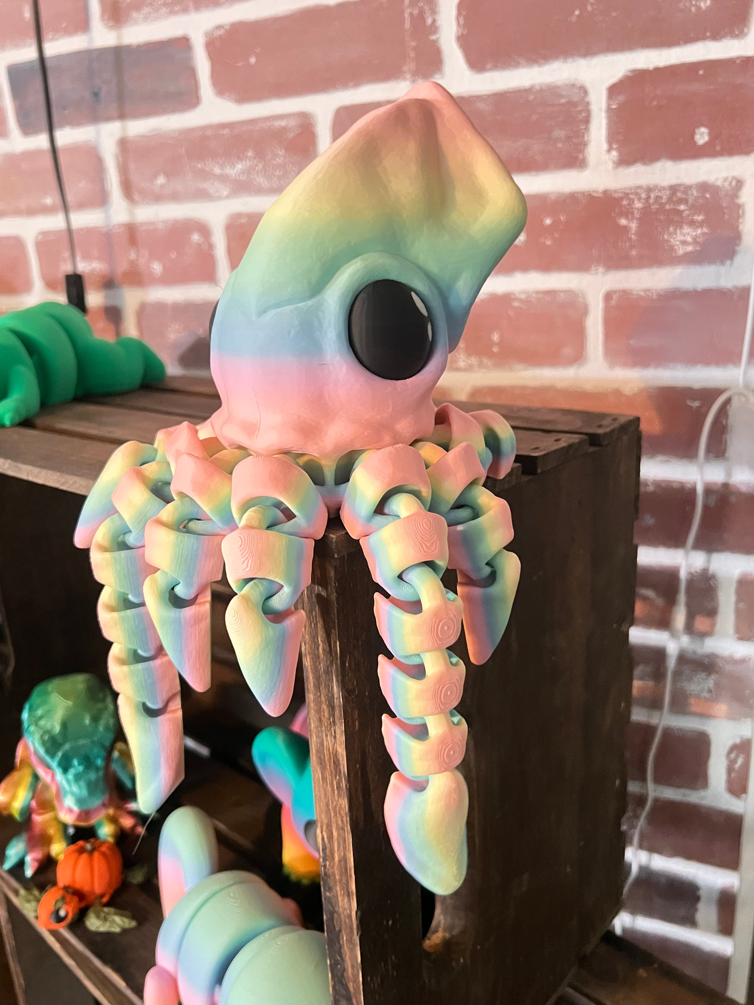 CHONKZ Giant 12" Squid - Large Scale Articulated Fun - 3d Printed Figurine Decor