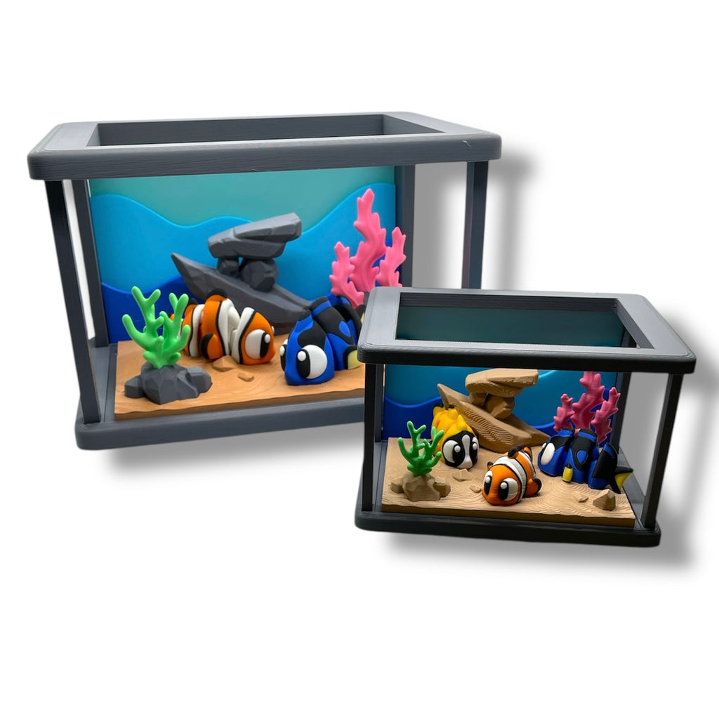 Adorable Mini Aquarium with 3 fish Adorable Mini Aquarium with 3 fish
