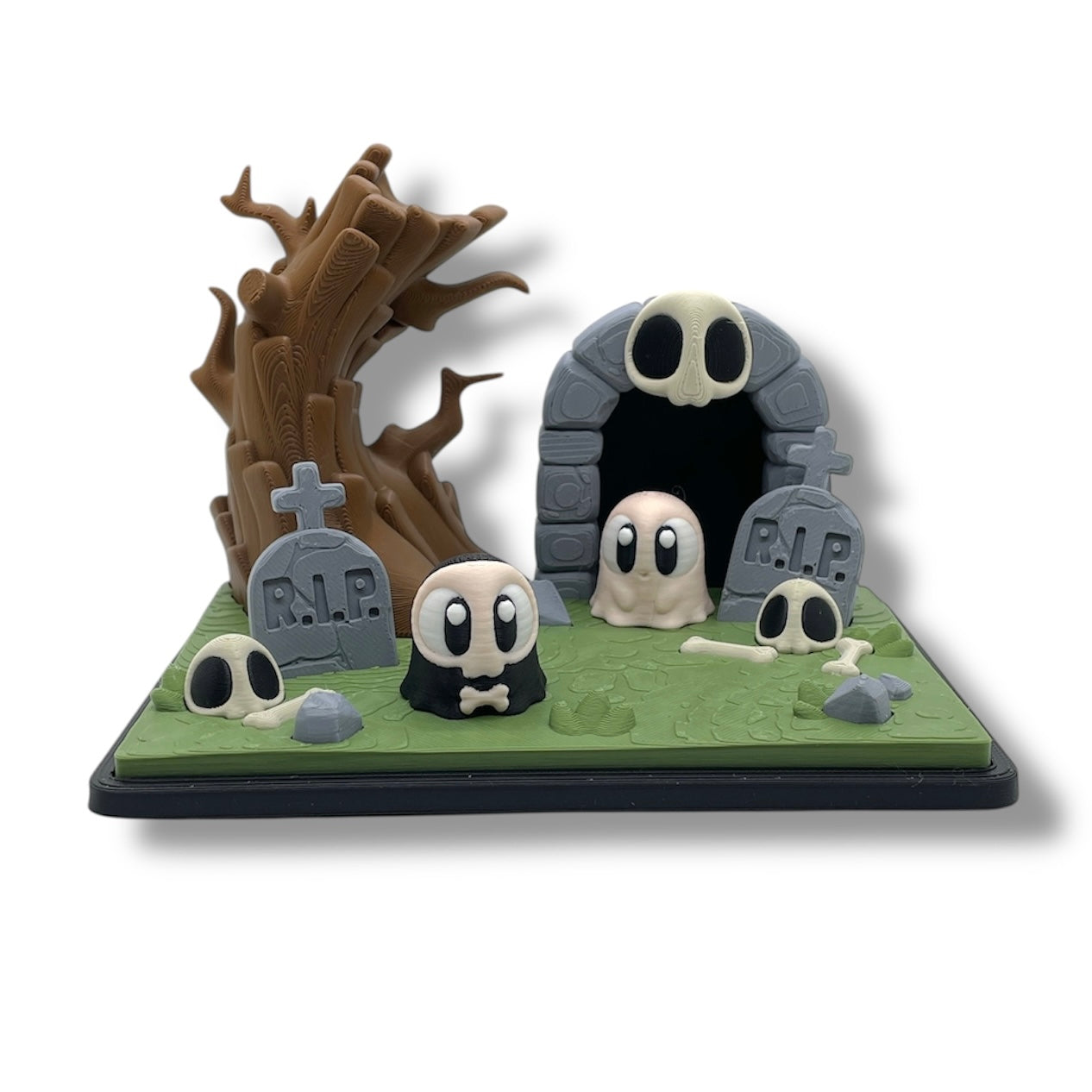 🎃 Haunted Ghost Graveyard Scene – Spooky Miniature Display - Desk Decor