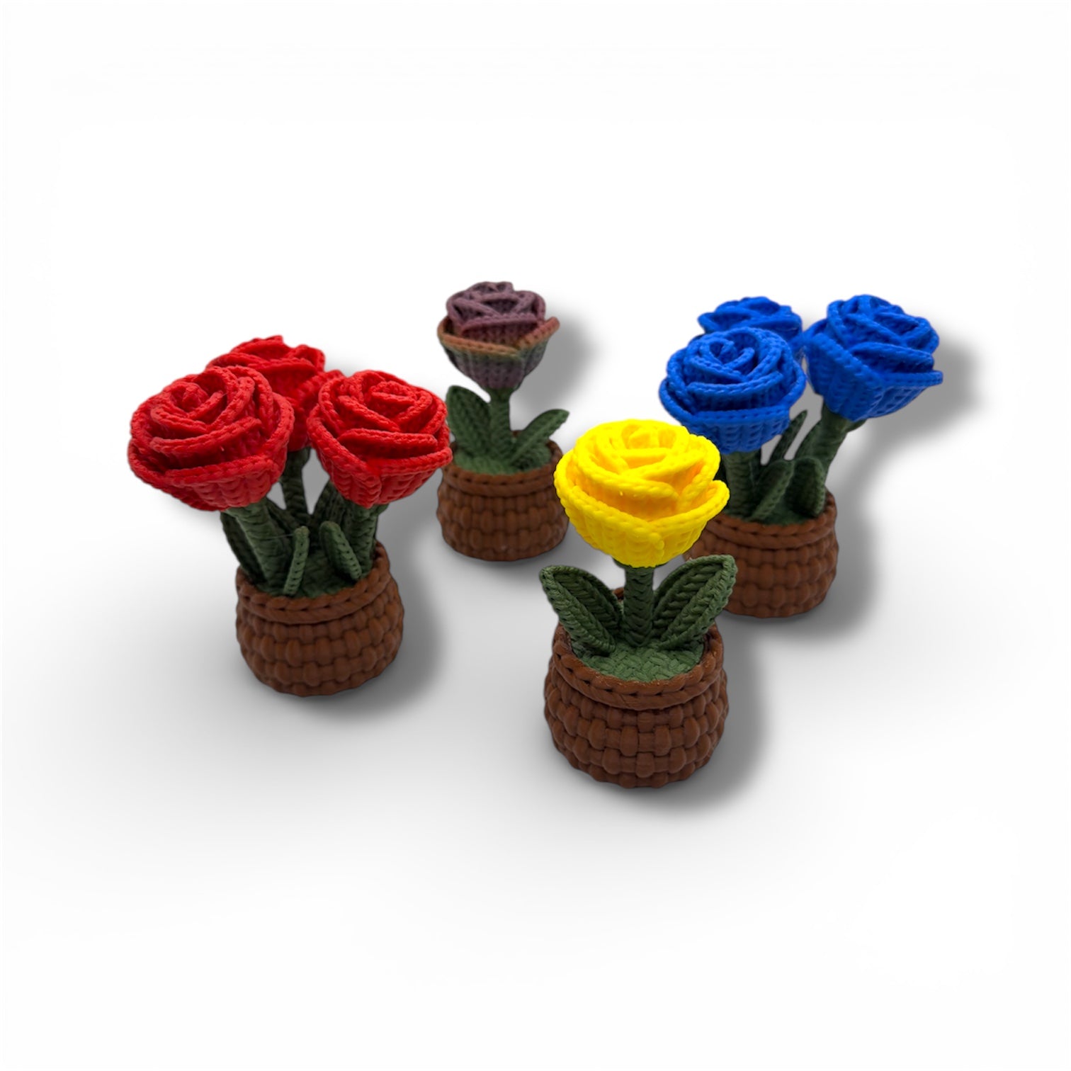 Knitted Rose Flowers – Botanical Desk Top Decor