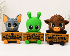 Porch Pals – Welcome Critters w/ Interchangeable Animal Sign Holders